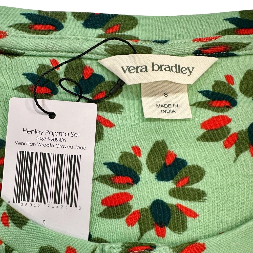 Vera Bradley Henley Pajama Top Venetian Wreath Grayed Jade Green Floral Small